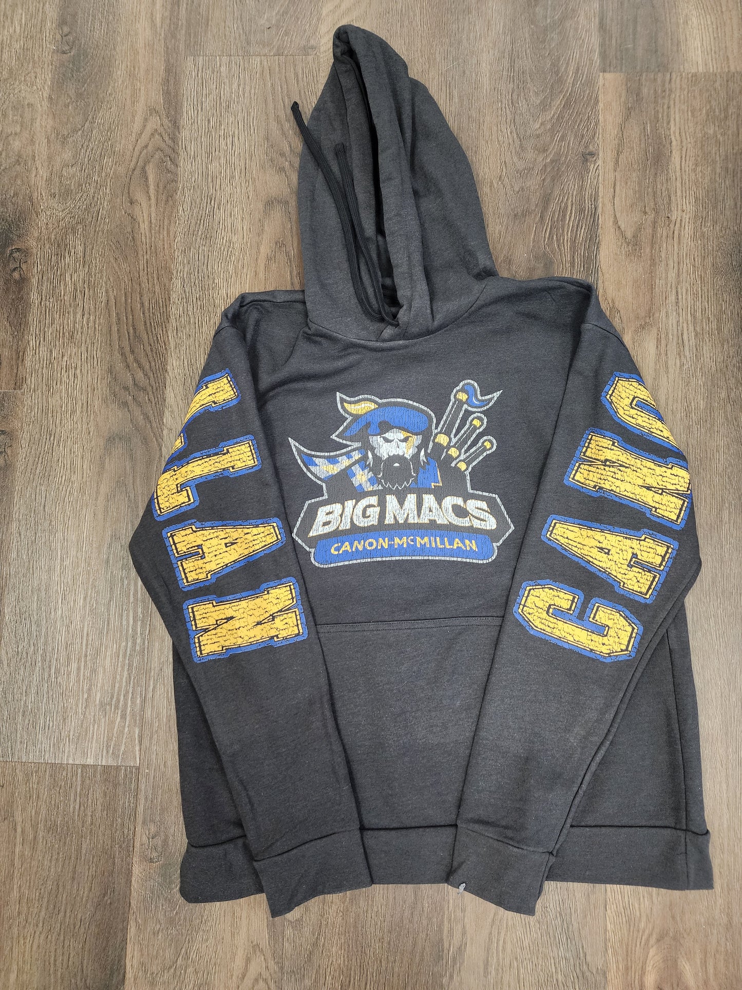 Canon Mac Big Print Distressed Crewneck